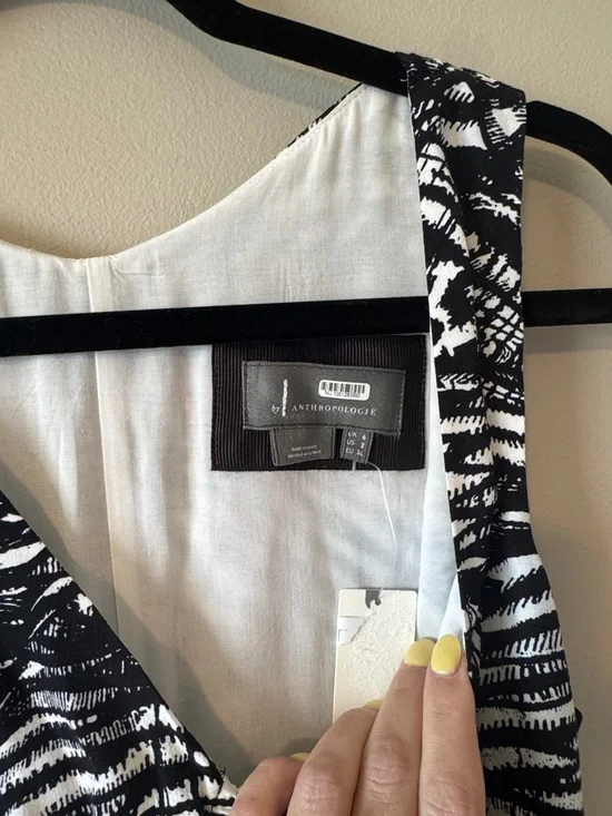 Anthropologie V-Neck Ruched Front Maxi Dress - Picture 4 of 10